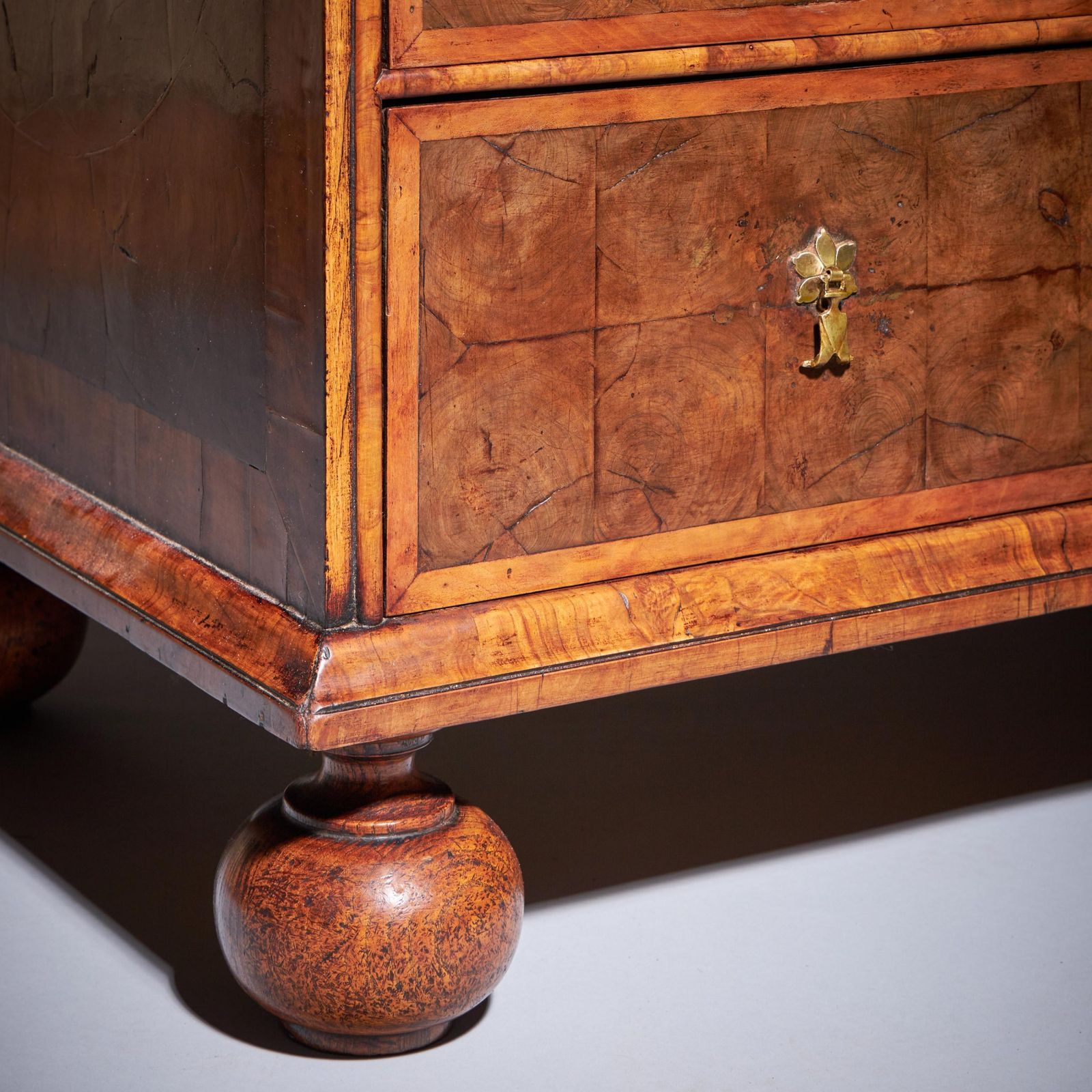 17th Century William And Mary Blond Olive Oyster Chest Of Drawers, Circa 1690 photo Furniture