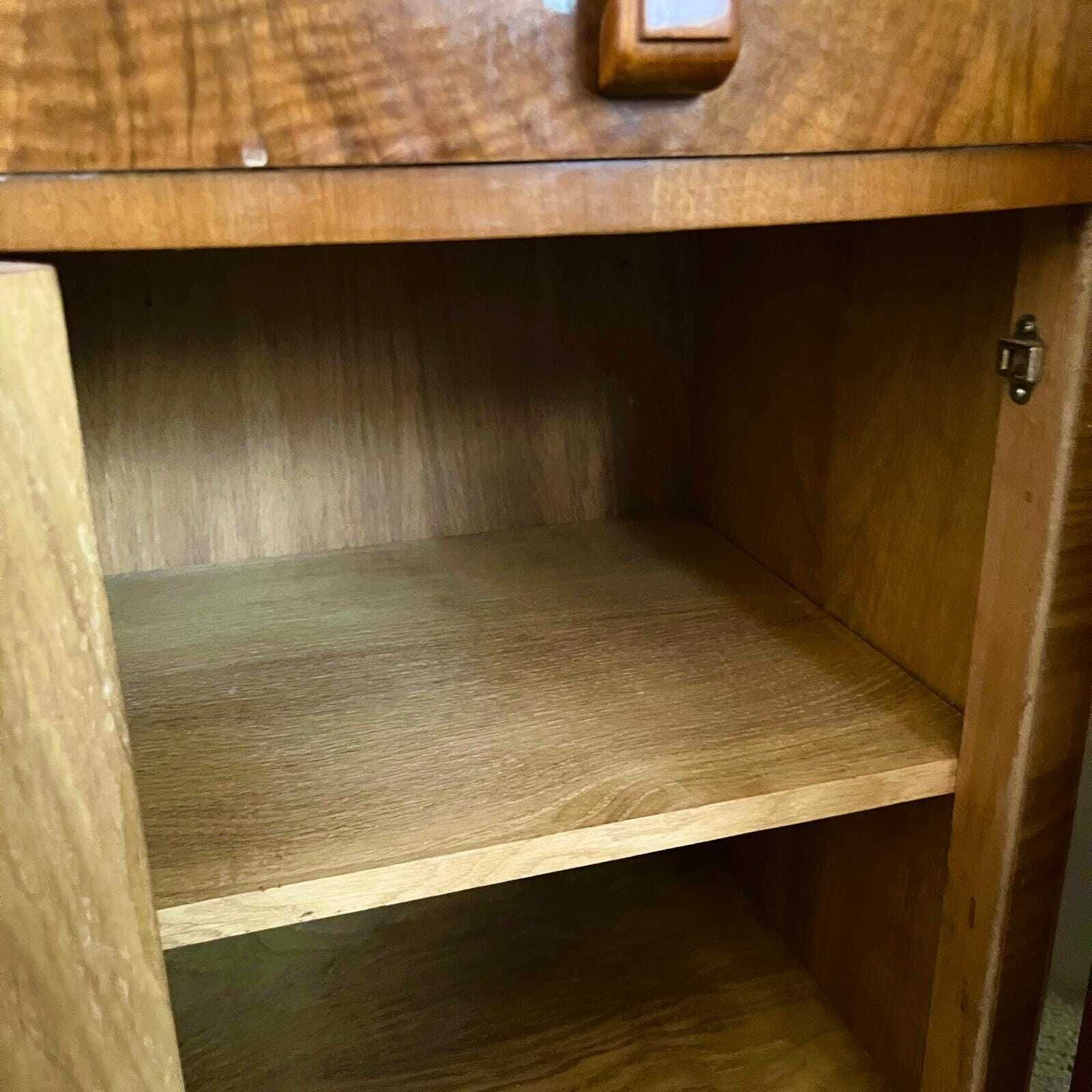 photo furniture A Pair Of Walnut Art Deco Night Stands / Bedside Tables