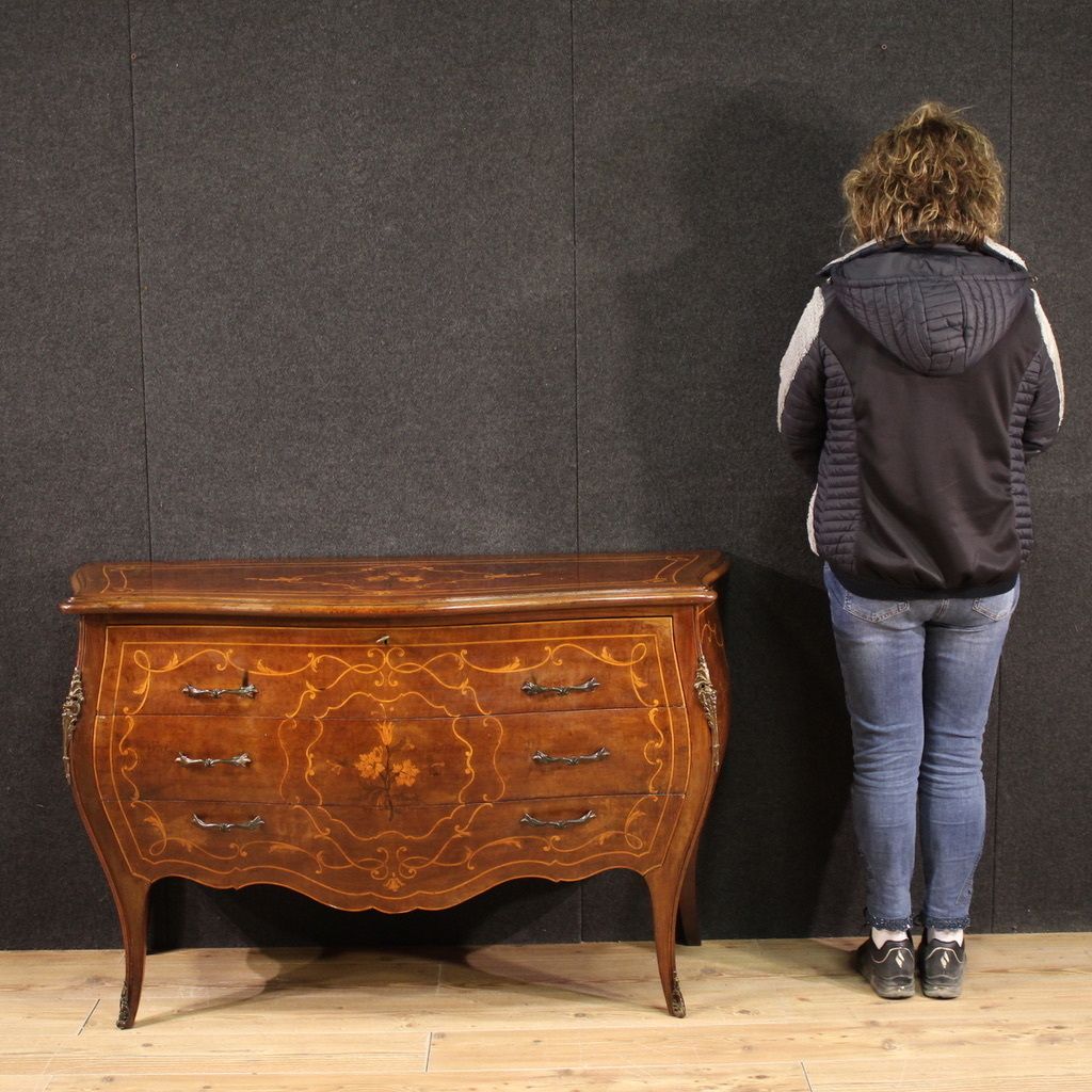 photo furniture 20th Century Louis XV Style Dresser
