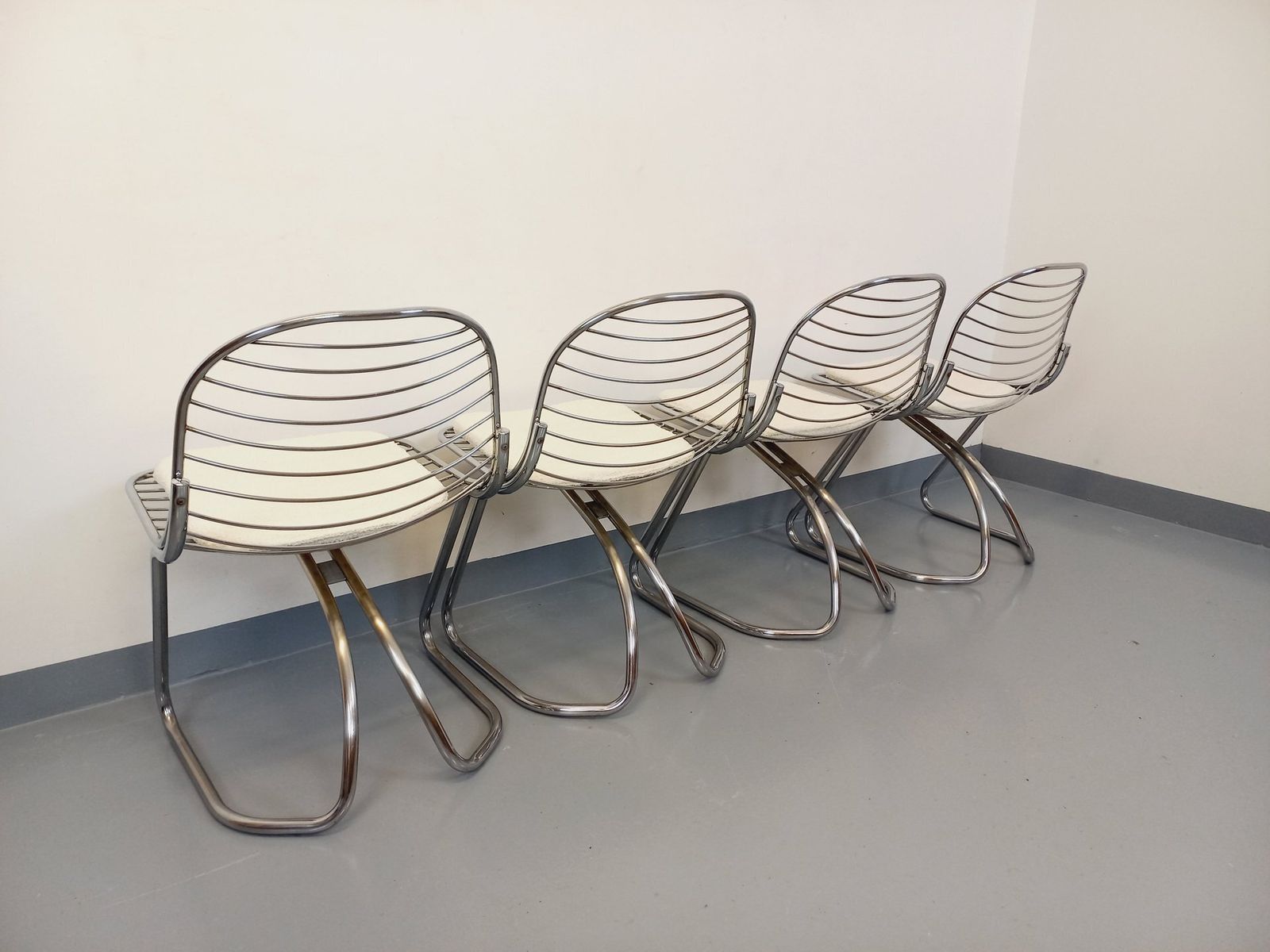 4 Italian Gastone Rinaldi Chairs In Chromed Metal photo Furniture