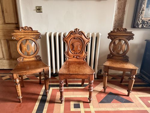 English Antique Oak Carved Armorial Hall Chairs X 3 photo for sale