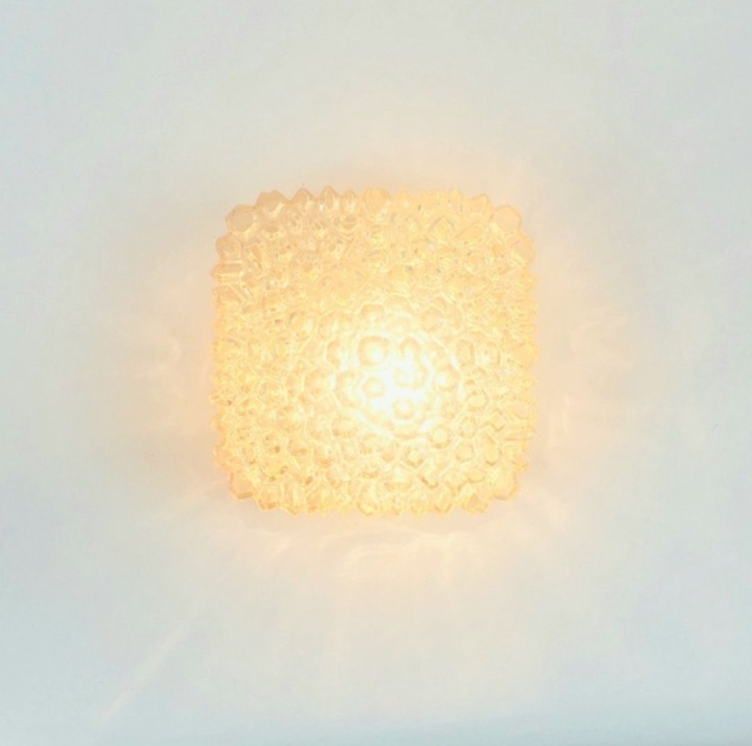 Mid Century Amber Bubbelglas Wandlamp Van Helena Tynell Voor Limburg, Duitsland, Jaren 1970 photo 250.0