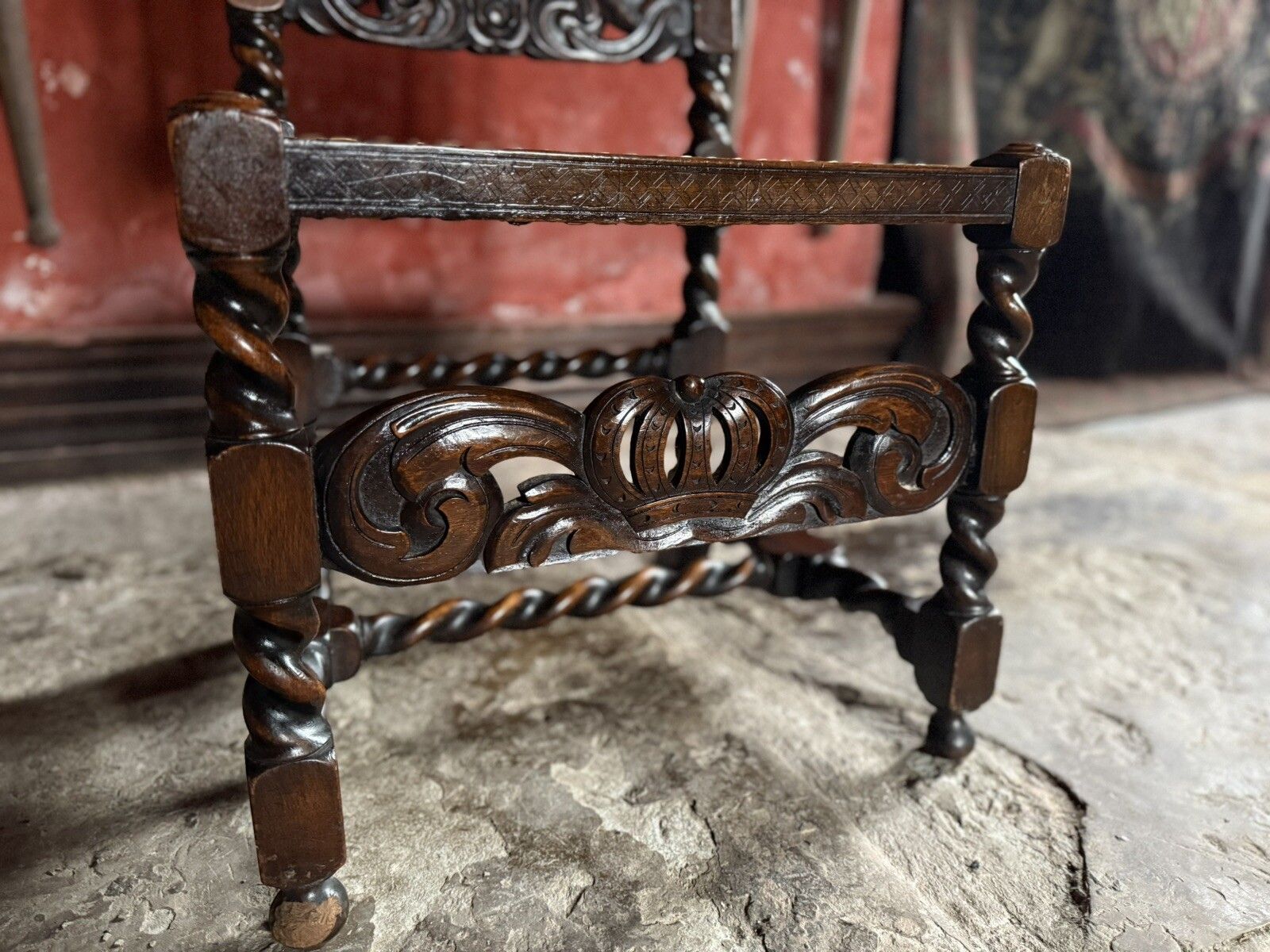 photo furniture William And Mary Period Antique Walnut Hand Carved Ornate Hall Cane Chair
