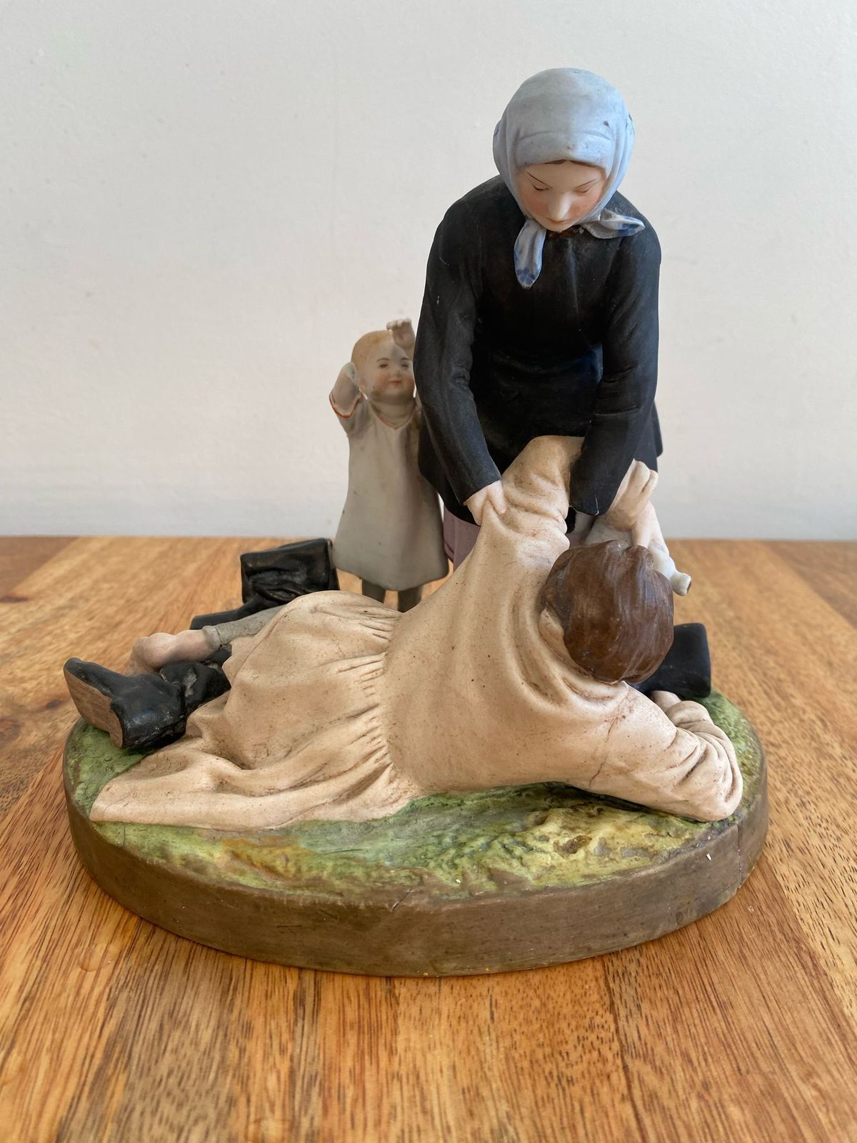 Antique Imperial Russian Gardner Figurine Sculpture 19th Century "Drunken Man And Family"