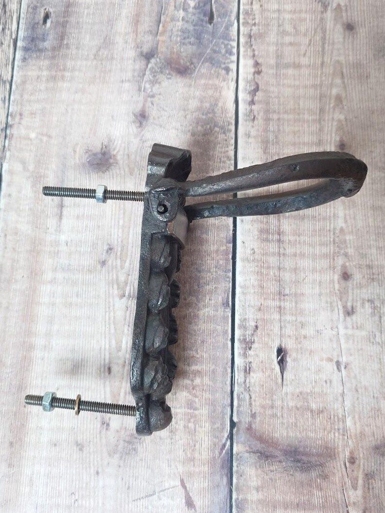Cast Iron Door Knocker, Antique Cast Iron Door Knocker, Old Iron Door Knocker photo Home Fixtures