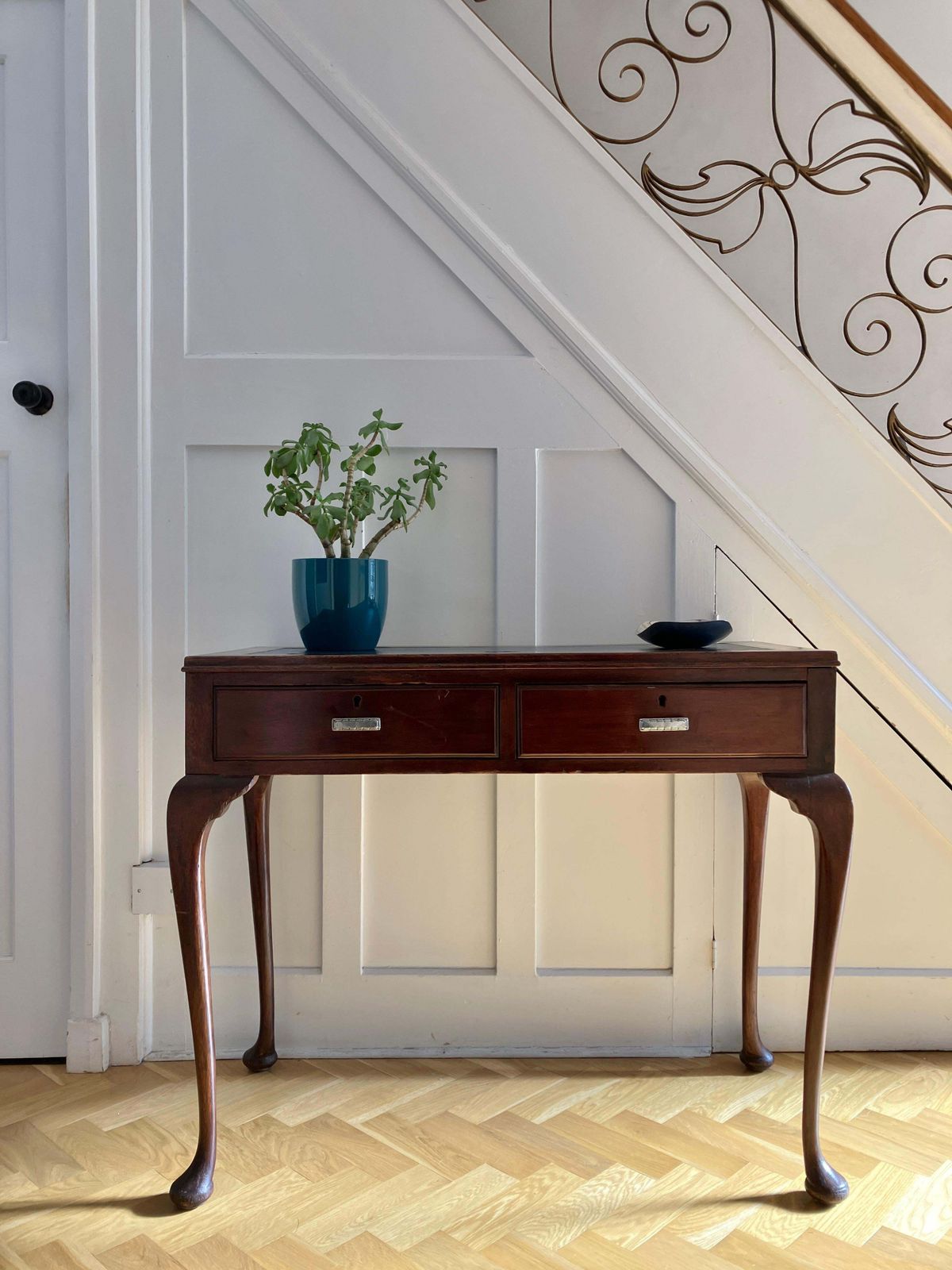 English Edwardian Mahogany Console Table / Desk With Cabriole Legs Sold By Heals photo furniture