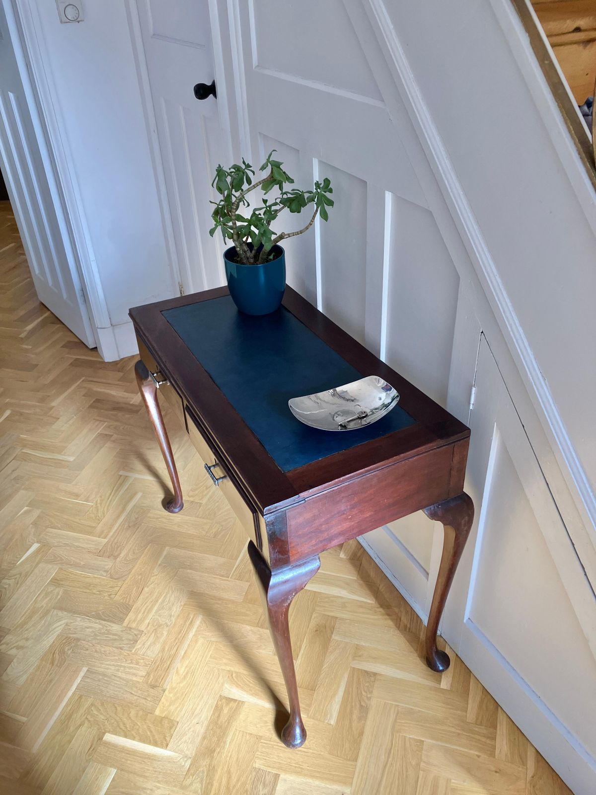 English Edwardian Mahogany Console Table / Desk With Cabriole Legs Sold By Heals photo vintage