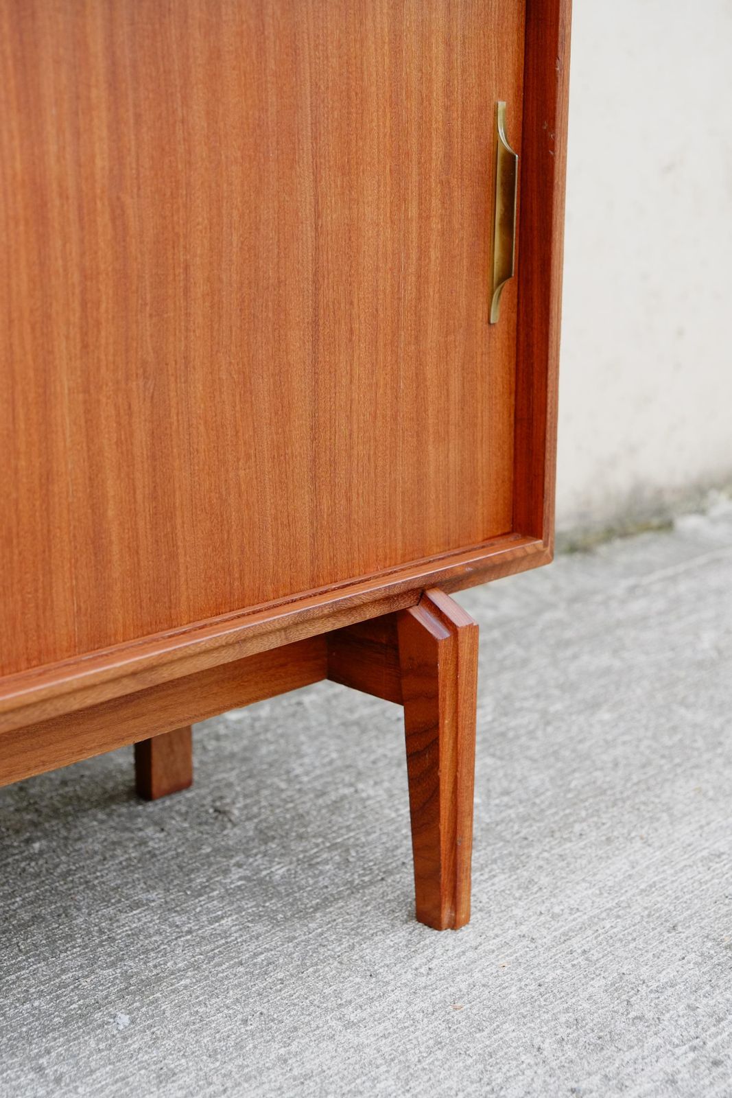 photo furniture Mid Century Modern Mad Men Bureau Secretaire Cabinet By Beaver And Tapley