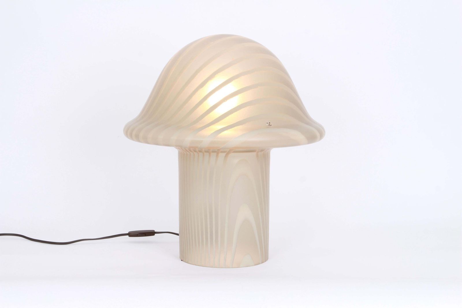 1 Of 2 Wonderful Glass Mushroom Table Lamps By Peill & Putzler, Germany, 1970s photo Lighting
