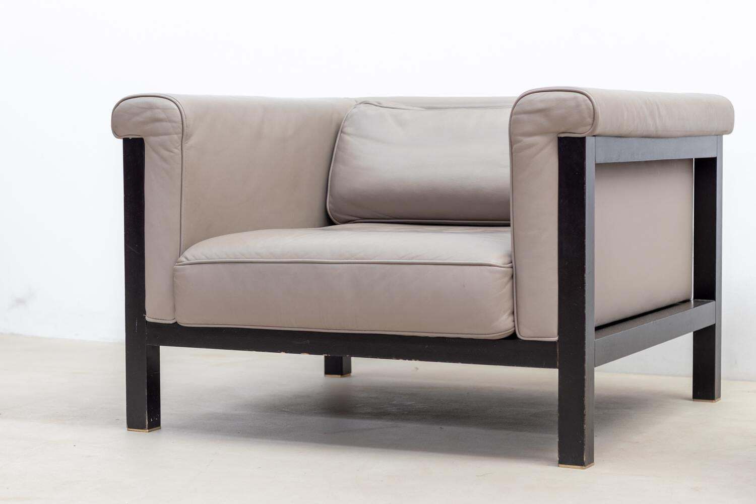 Pair Of Armchairs By Jules Wabbes, Livourne Série 800 Luxe Edited By Bullo photo Furniture