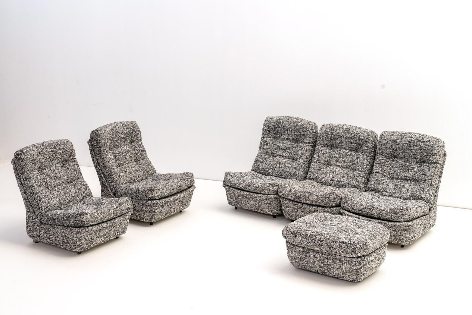 8167.0 Orchidée Modular Lounge Chairs By Michel Cadestin For Airborne, France photo