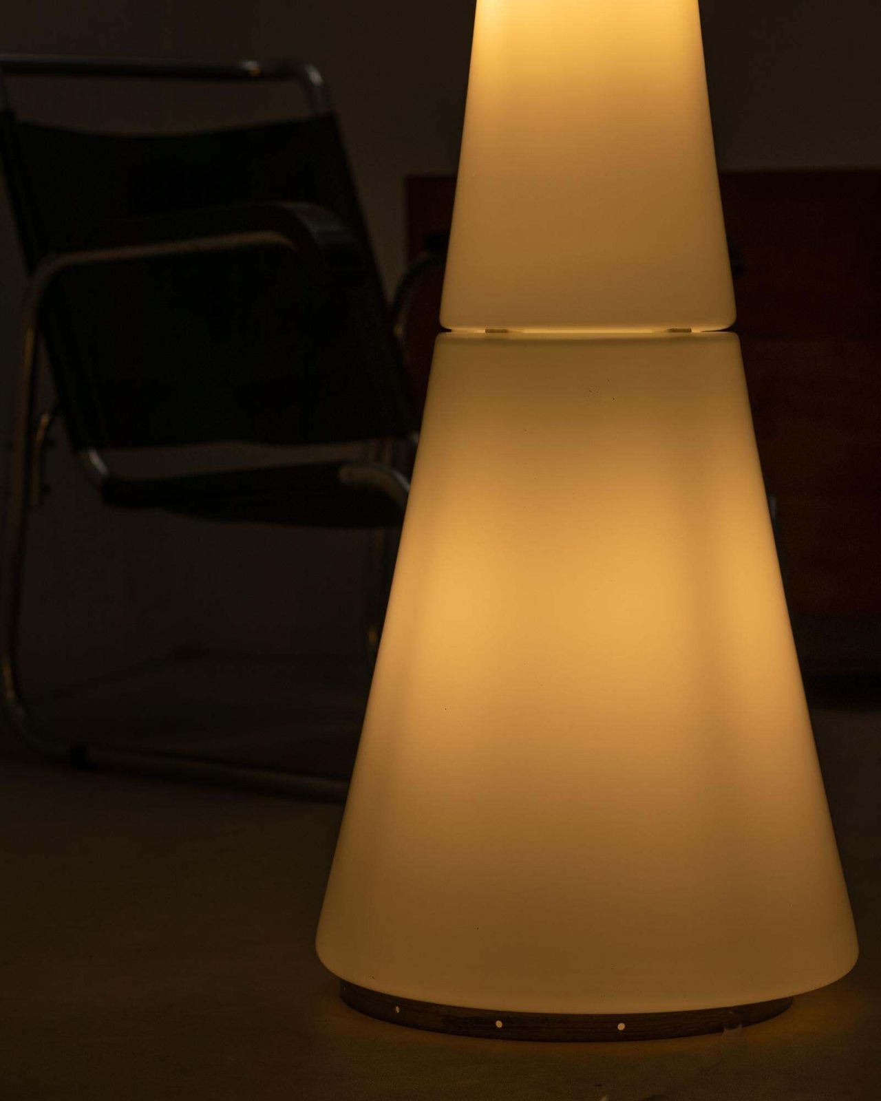 photo furniture Blue And White Murano Glass Floor Lamp Attr. To Carlo Nason For Selenova, 1960s