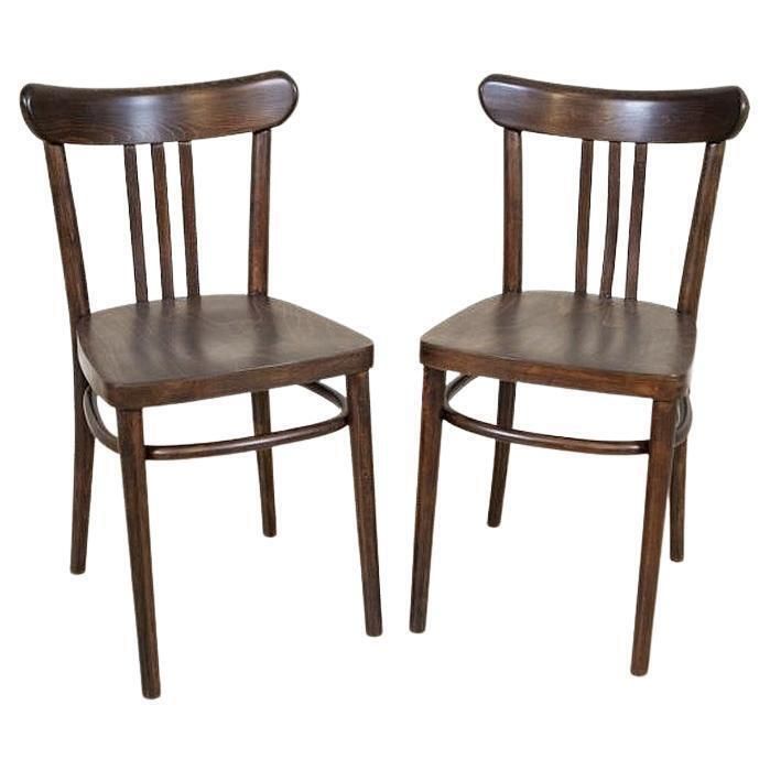 Two 20th Century Brown Beech Chairs In The Thonet Style