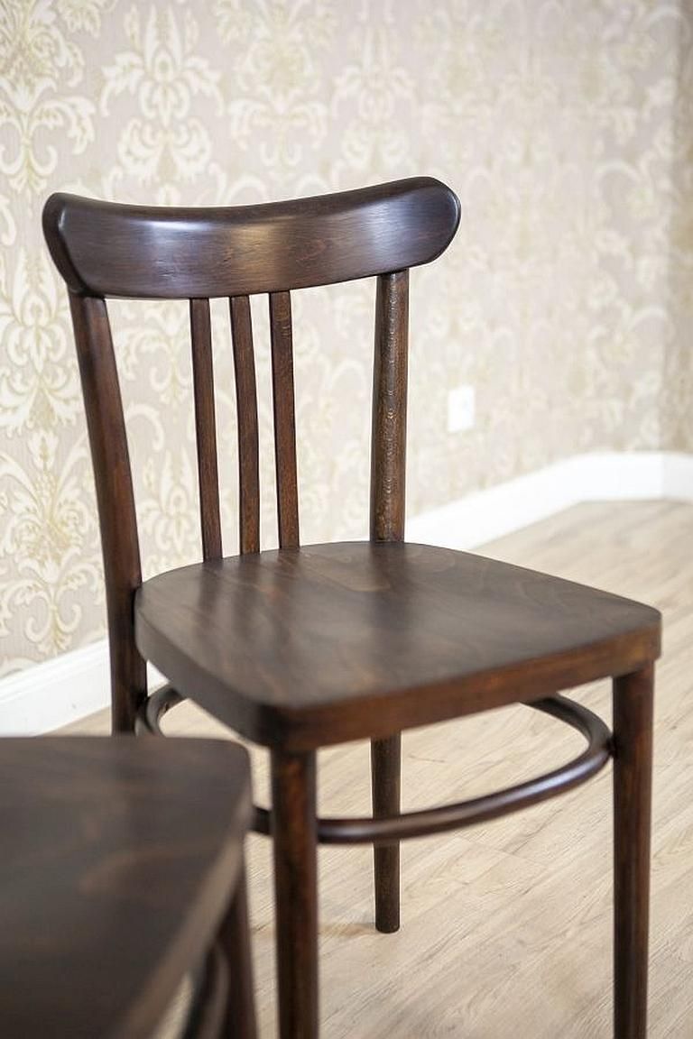 photo furniture Two 20th Century Brown Beech Chairs In The Thonet Style