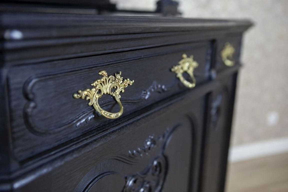 photo vinterior Oak Cabinet In The Rococo Revival Style From The Early 20th Century