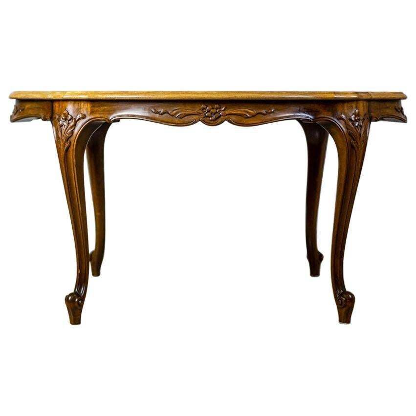 20th Century Center Table In The Louis Type