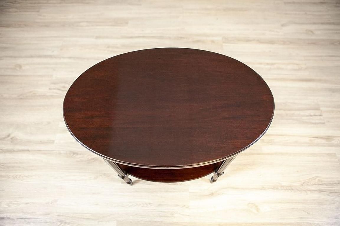 English Walnut Oval Coffee Table From The Early 20th Century photo Furniture