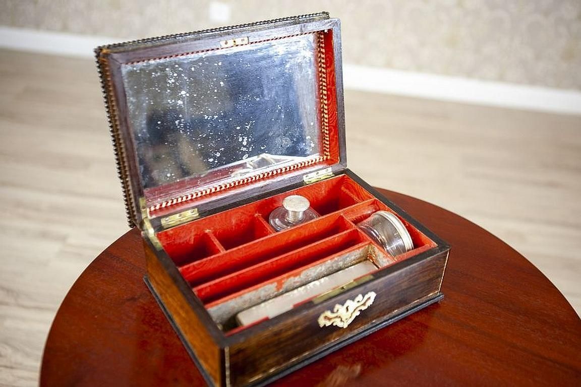 Richly Inlaid Portable Dressing Table From The 19th Century photo vinterior