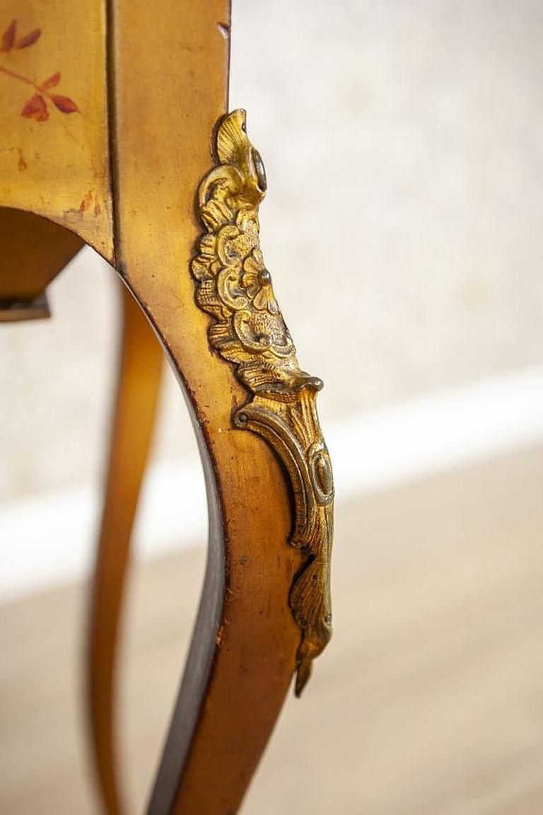 photo vintage Mahogany Sewing Table With Brass Details From The Late 19th Century
