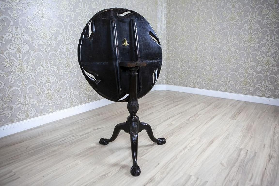 English Walnut Side Table From The Late 19th Century With Tilted Top photo for sale