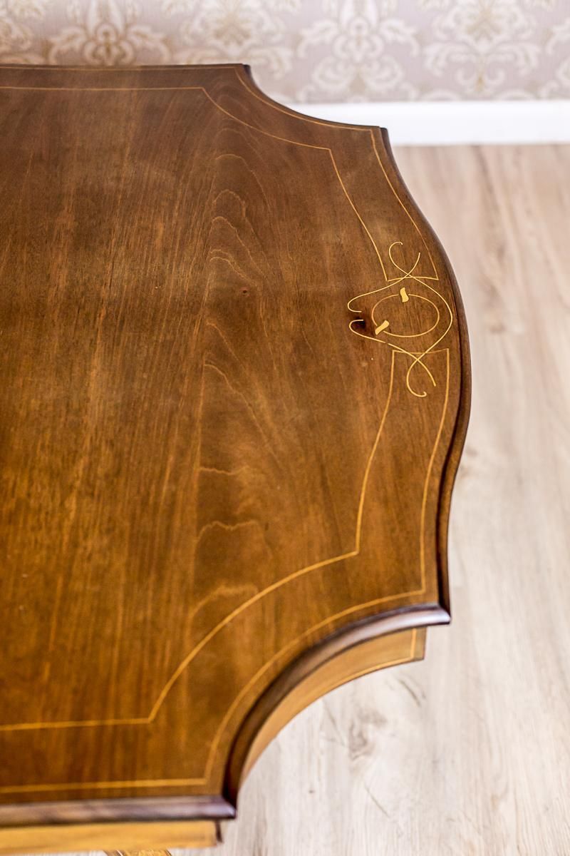2493.0 English, Extendable Dining Table Veneered With Mahogany, Circa 1920 photo