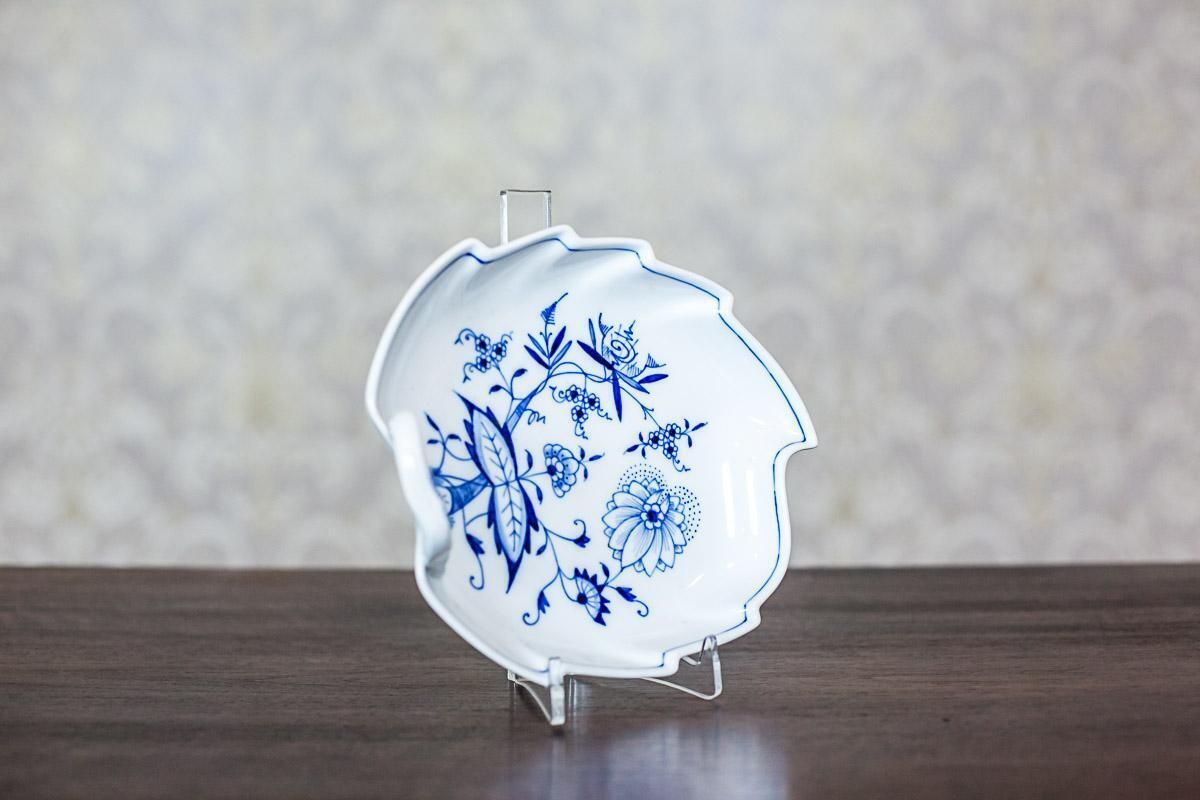 Small Epergne, Meissen Porcelain With Blue Ornaments, Circa 1930 1940 photo 250.0