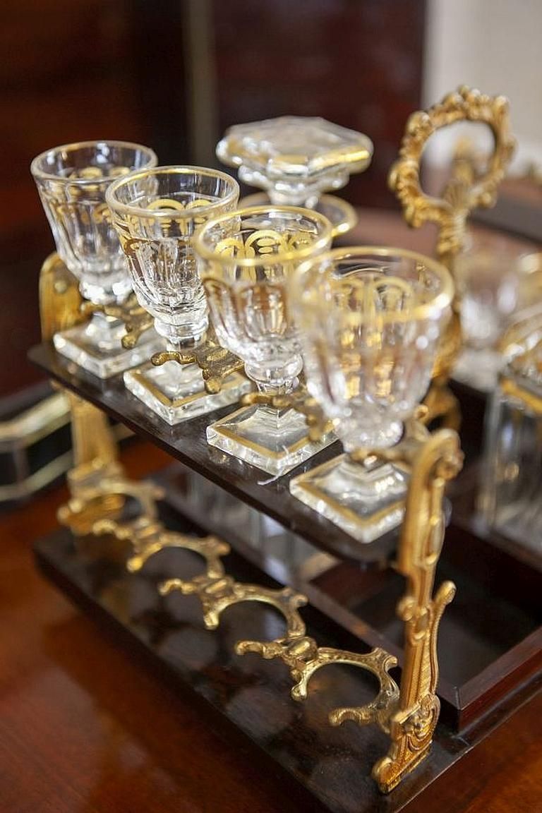 19th Century Black Rosewood Liquor Case In The Style Of Napoleon III photo vinterior