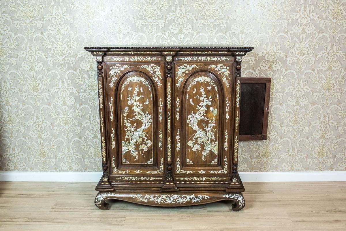 Oriental Cabinet With Mother Of  Pearl, Turn Of The 19th And 20th Centuries photo furniture