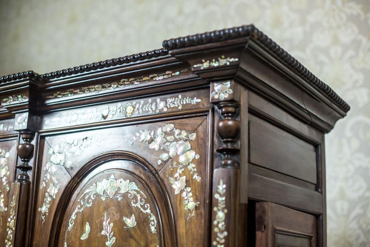 Oriental Cabinet With Mother Of  Pearl, Turn Of The 19th And 20th Centuries photo vinterior