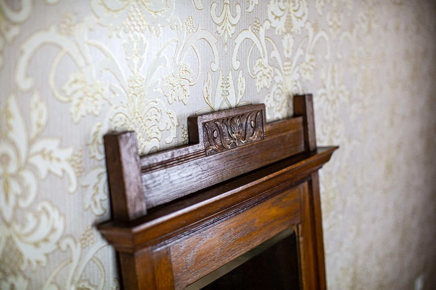 Early 20th Century Floor Mirror In Light Brown Oak Frame photo 900.0