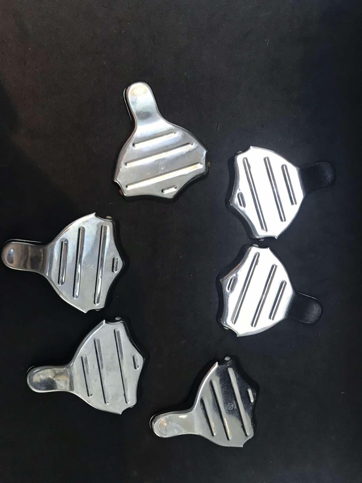 Lemon Squeezers 6 Old Individual Metal, Retro Table, Vintage Table, Hostess Gift, Table Oysters, Seafood Table Hostess Gift photo vintage