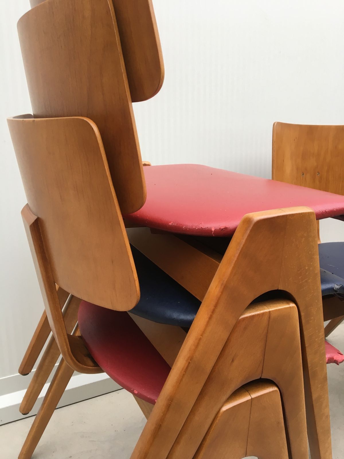 Furniture Mid Century Hillestak Chair By Robin Day, 1950s, Set Of 6 photo