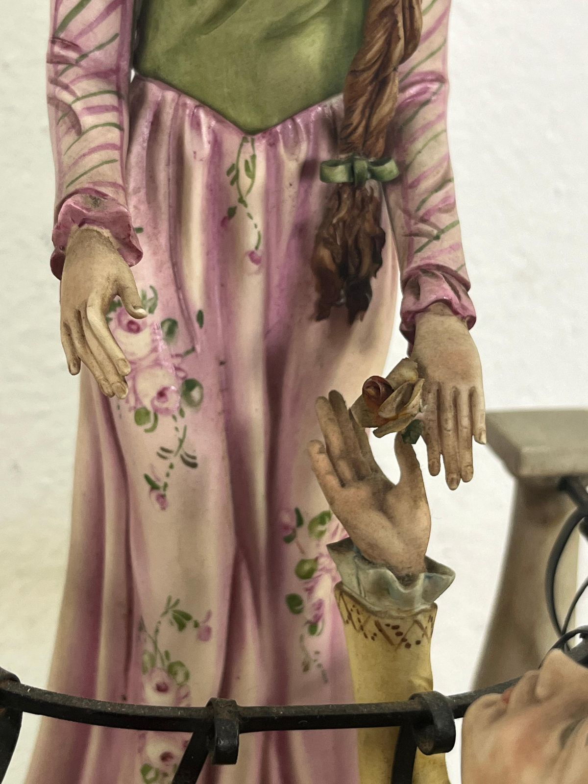 1042.0 Large Mid Century Capodimonte Porcelain "Romeo And Juliet", 1960s photo