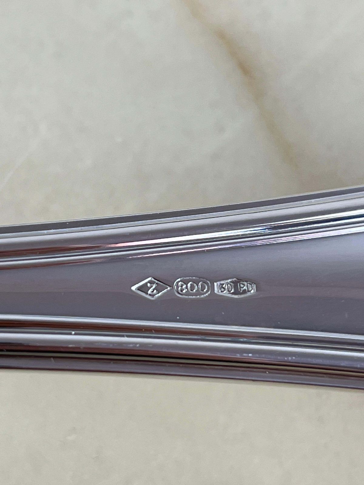 photo vinterior Cutlery Service  101 Ps Of 800 Silver, English Style Italy, 1990s, Zaramella