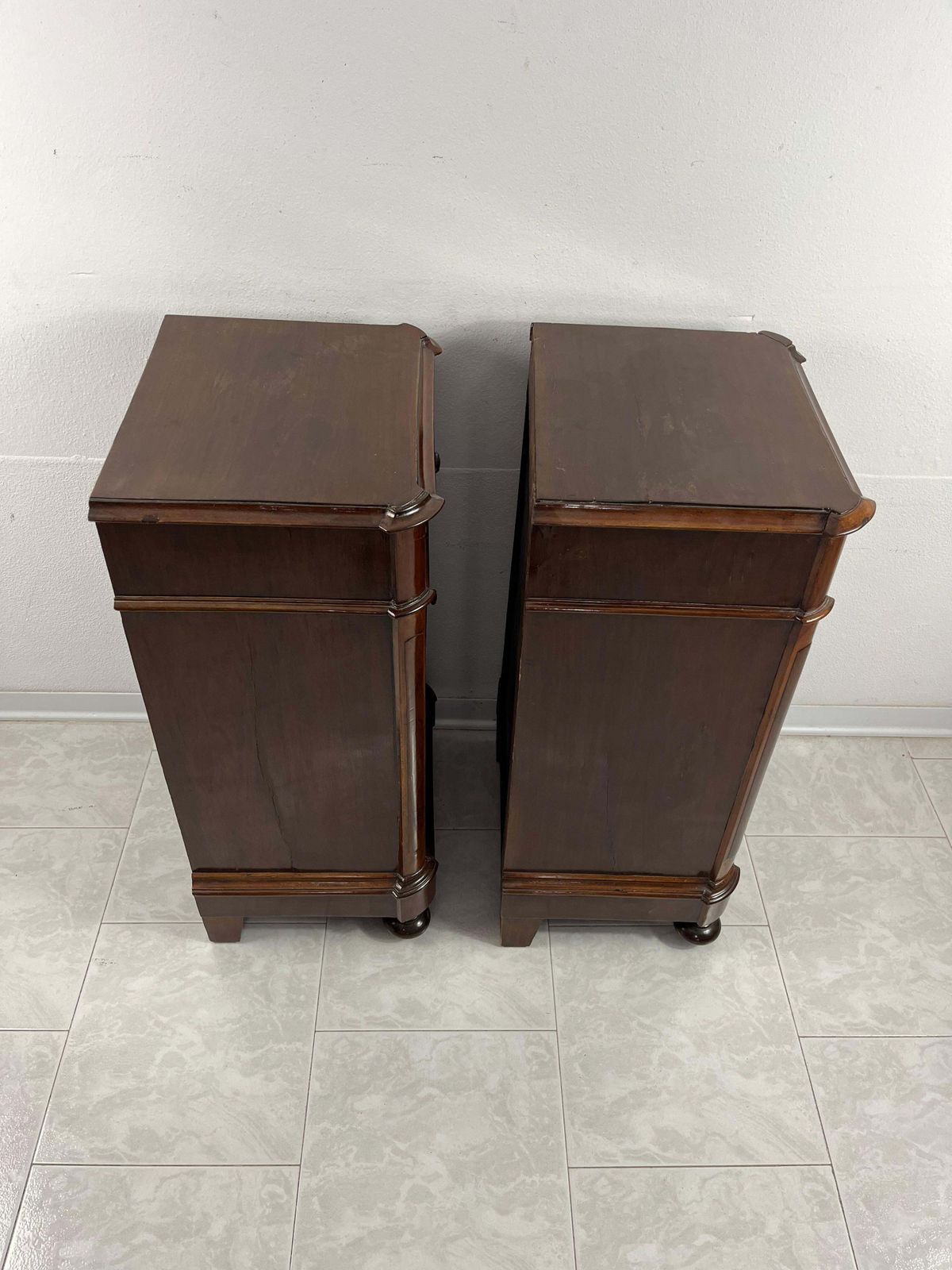 Set Of 2 Mid Century Italian Bedside Tables, 1930s photo buy