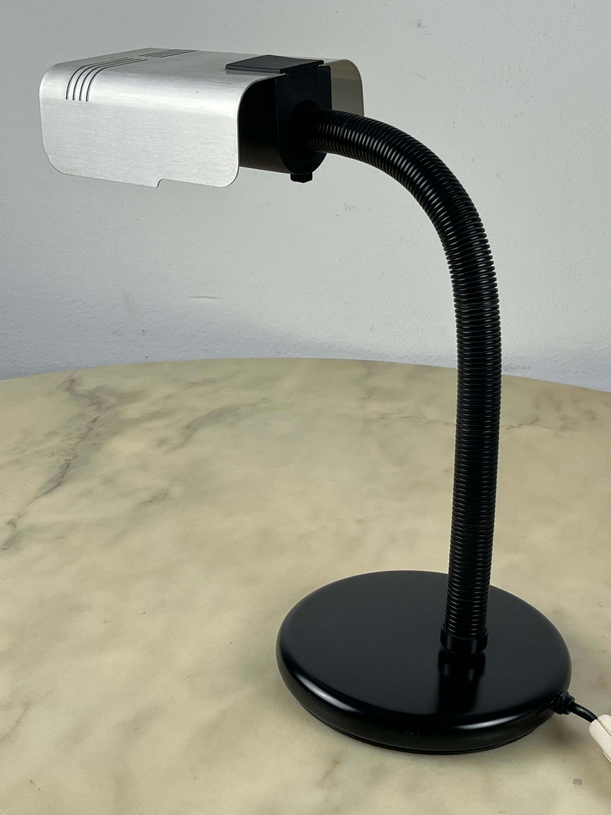 Targetti Sankey Table Lamp, By Gino Sarfatti, Italy, 1970s photo vinterior