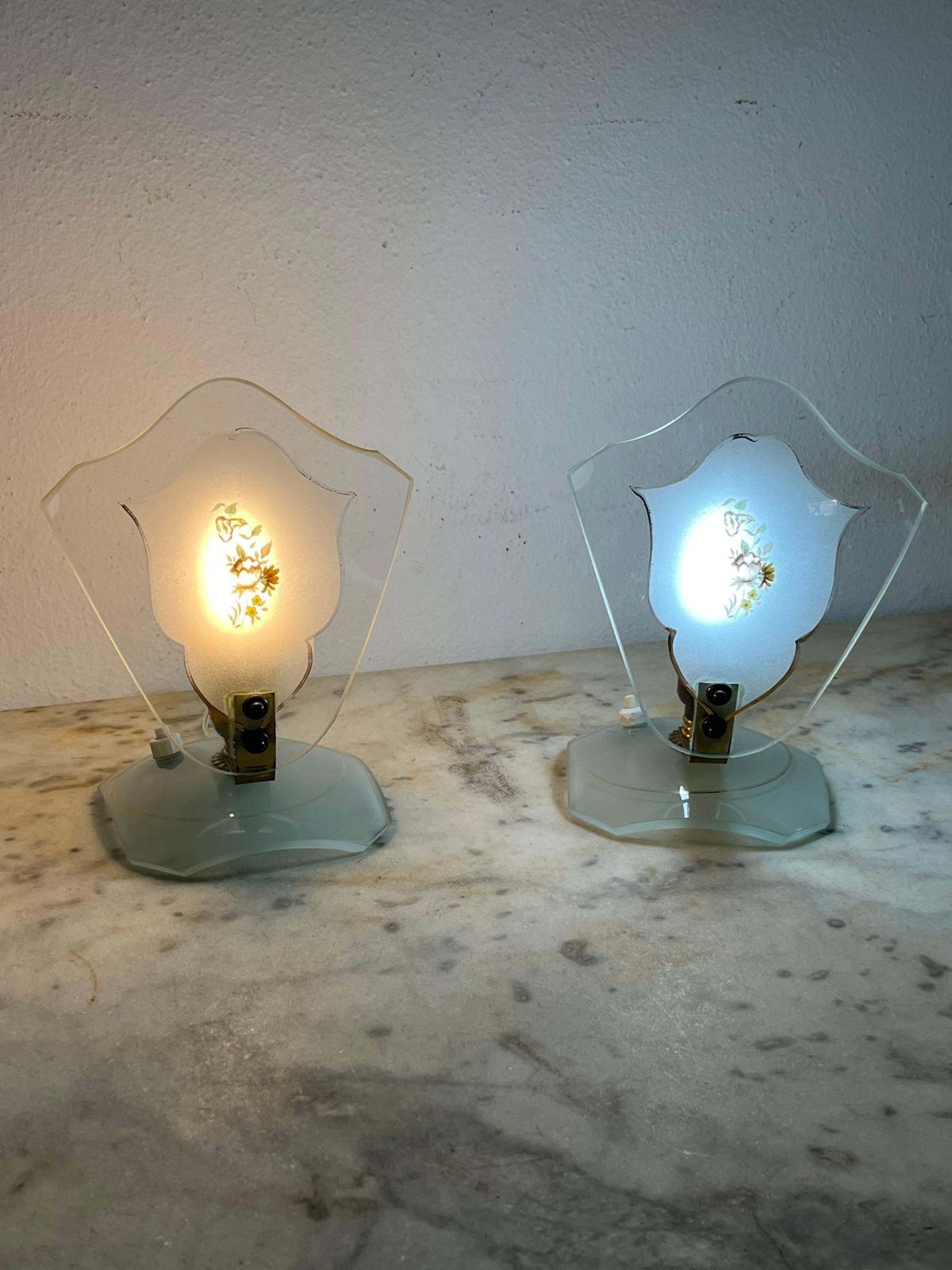 Set Of 2 Glass And Brass Bedside Lamps, In The Style Of Pietro Chiesa, 1950s photo Lighting