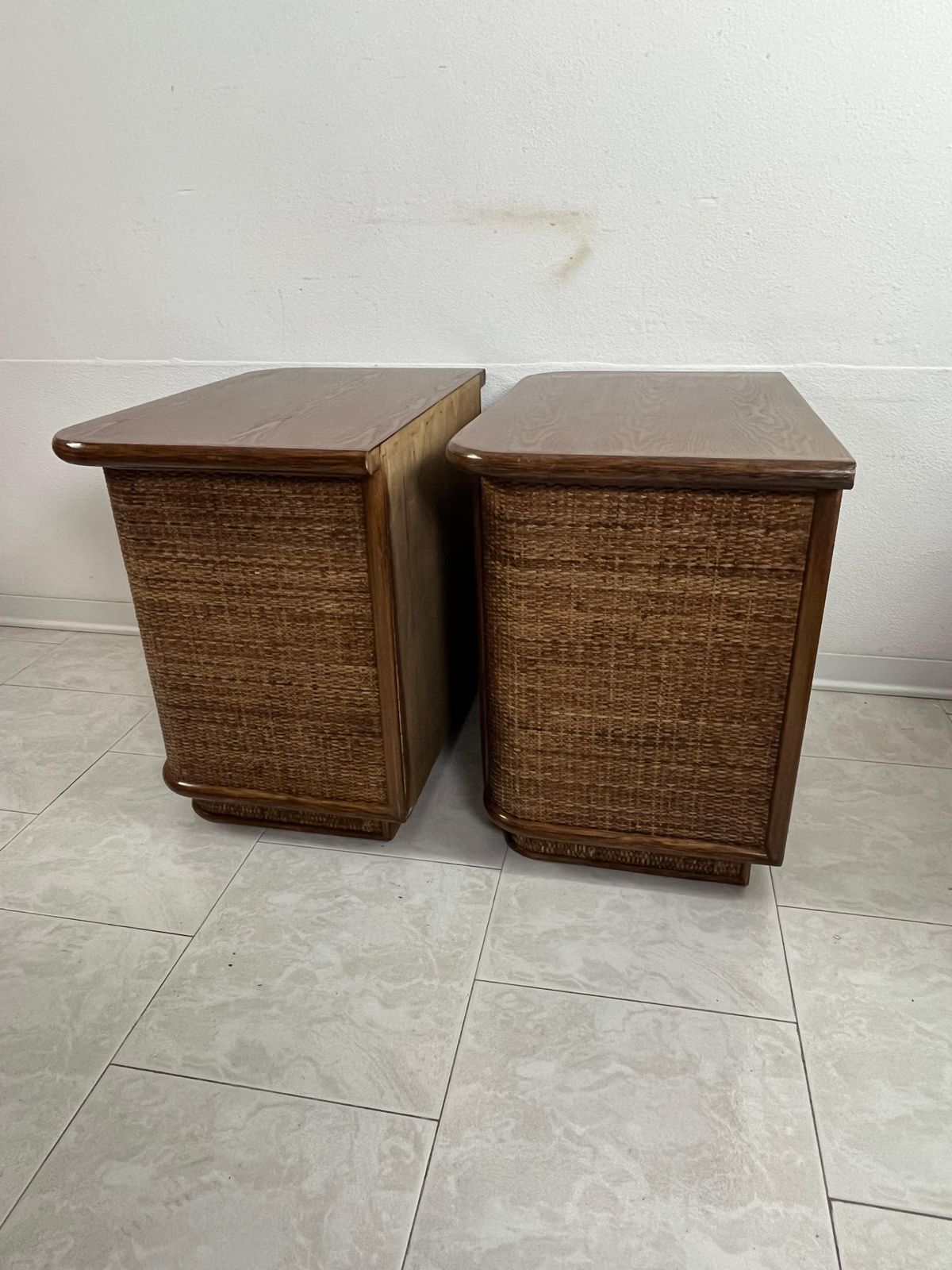 1878.0 Set Of 2 Wood And Rattan Bedside Tables, Made In Italy 1970s photo