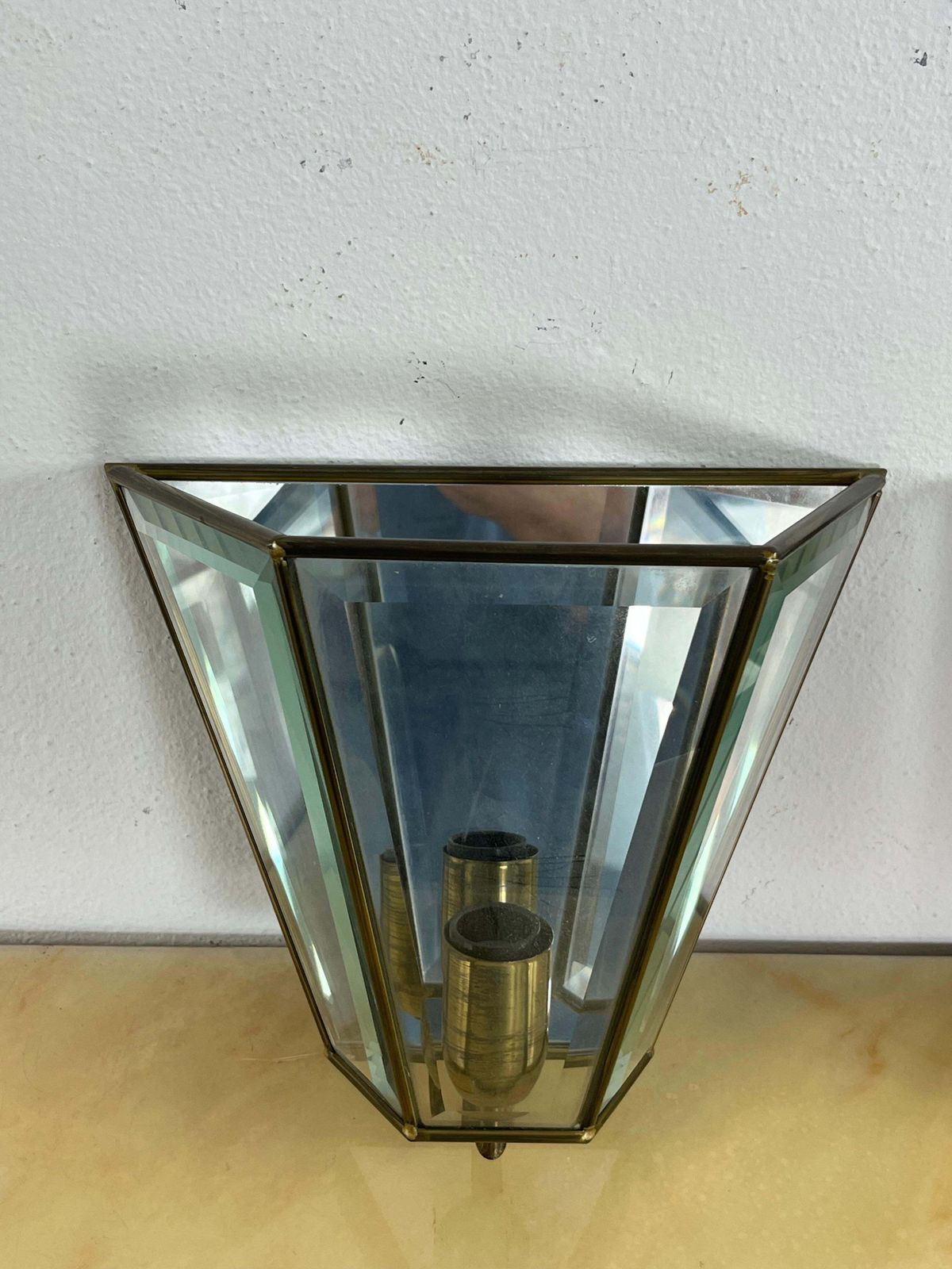 521.0 Set Of 2 Mid Century Brass Glass Mirror Wall Lamps, Made In Italy 1950s photo