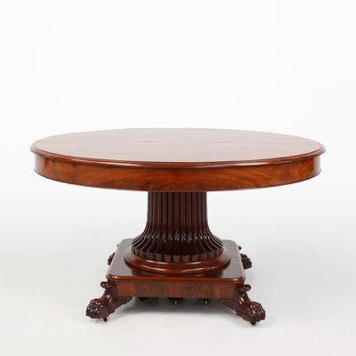 English Victorian Extendable Dining Table, 1830s