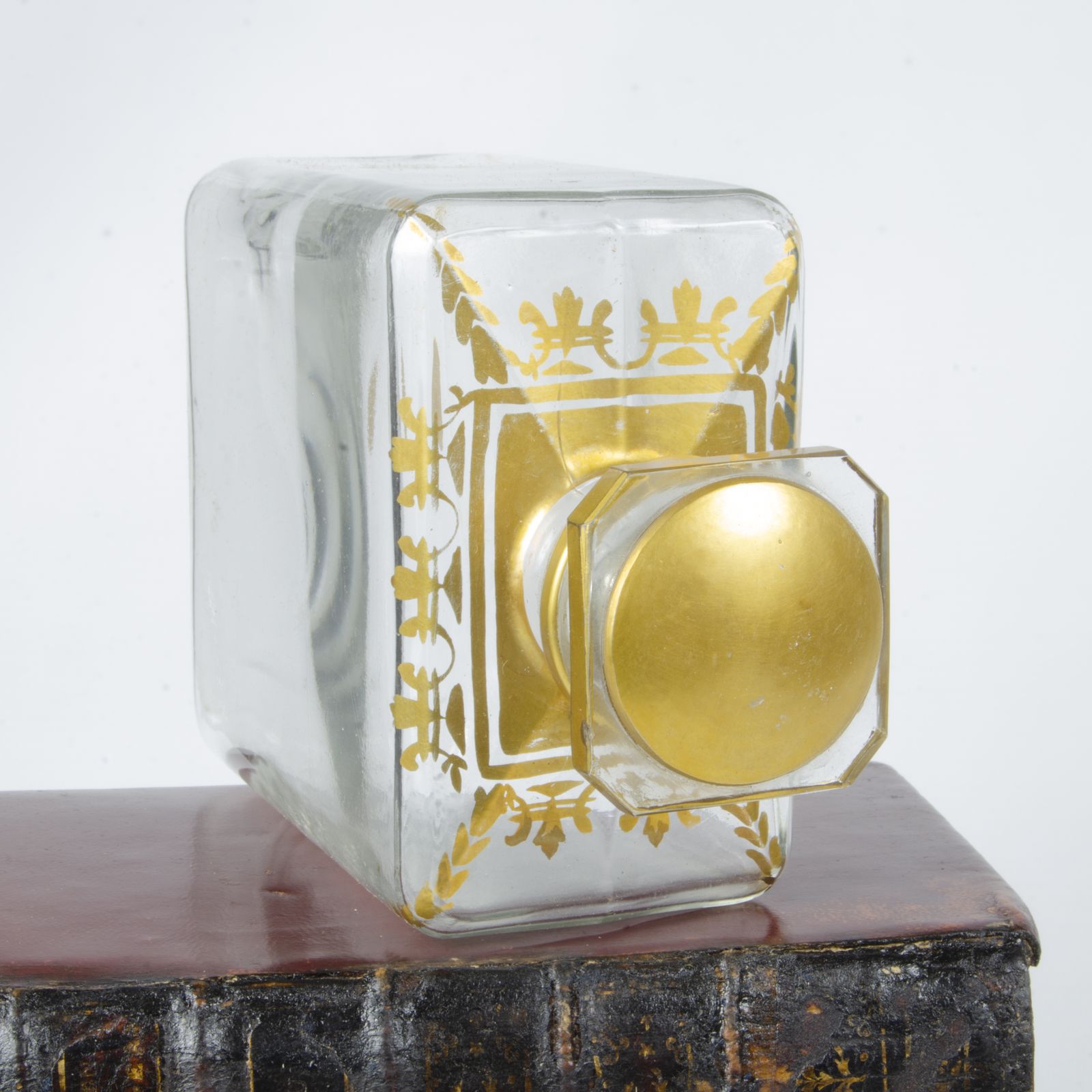 Late 19th Century Belle époque Books Shaped Decanter Case With Crystal Bottle, France photo 2900.0