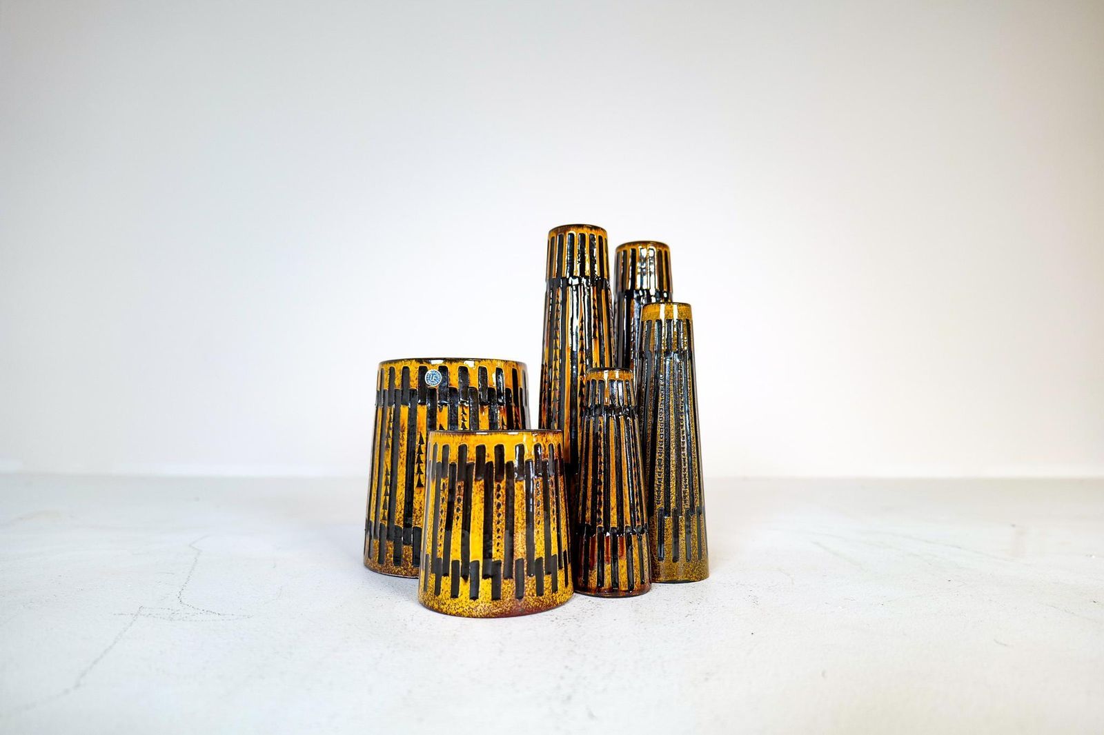 Collection Of 6 Ceramic Vases And One Platter Upsala Ekeby Nevada 1962 photo vinterior