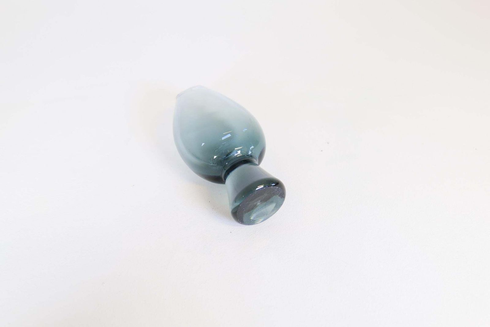 photo vinterior Midcentury Set Of 2 Art Glass Vessels By Vicke Lindstrand For Kosta Sweden