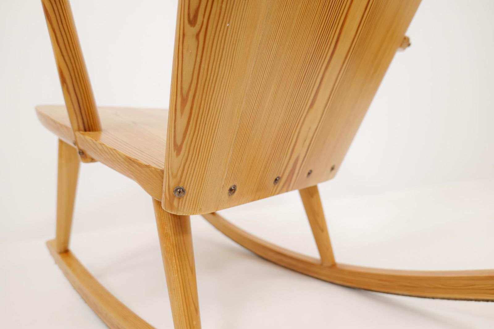 1711.0 Midcentury Rocking Chair In Pine, Göran Malmvall, Sweden, 1940s photo