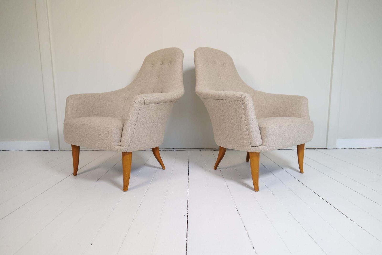 photo furniture Midcentury Modern Big Adam Lounge Chairs Nk, Sweden, 1950s