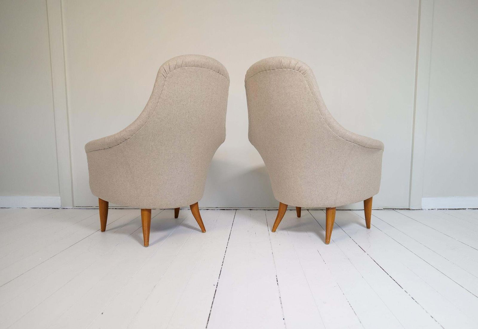 7269.0 Midcentury Modern Big Adam Lounge Chairs Nk, Sweden, 1950s photo