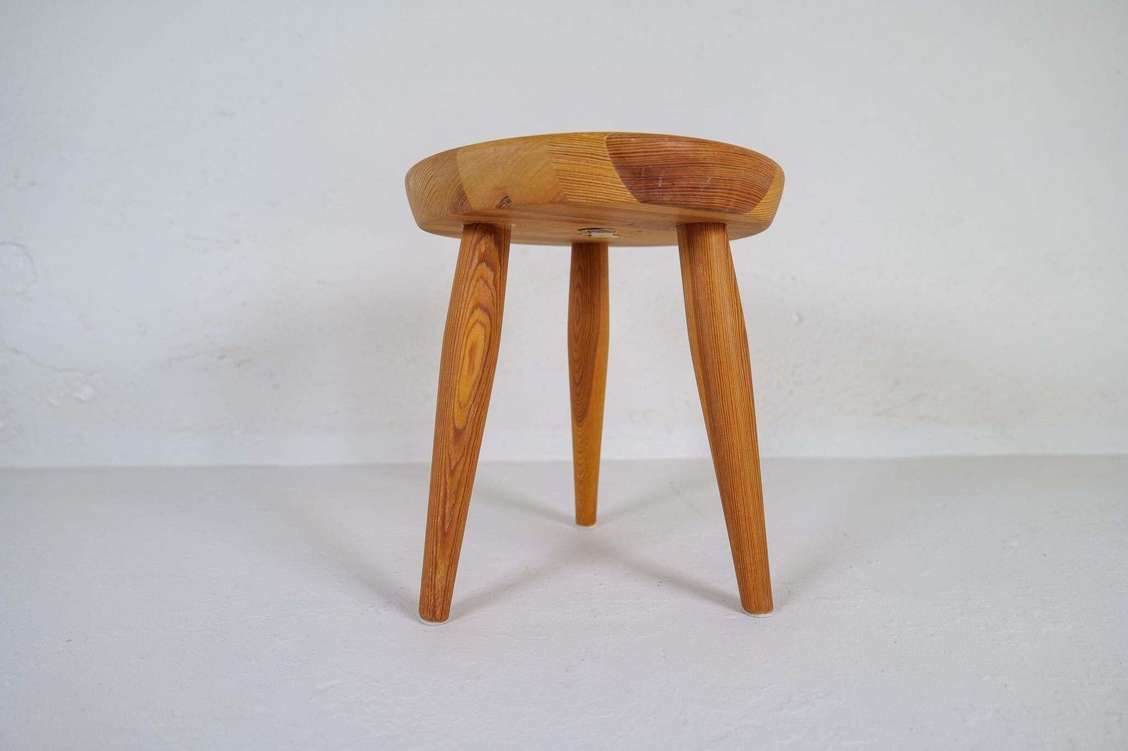 Scandinavian Modern Sculptural Stool Pine, Sweden, 1970s photo for sale