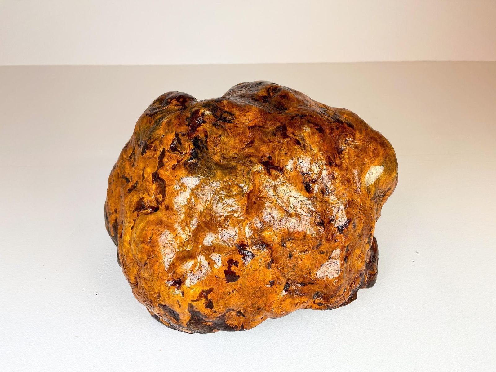 photo vinterior Exeptional Large Swedish Folk Art Organic Burl Bowl, Circa 1960s