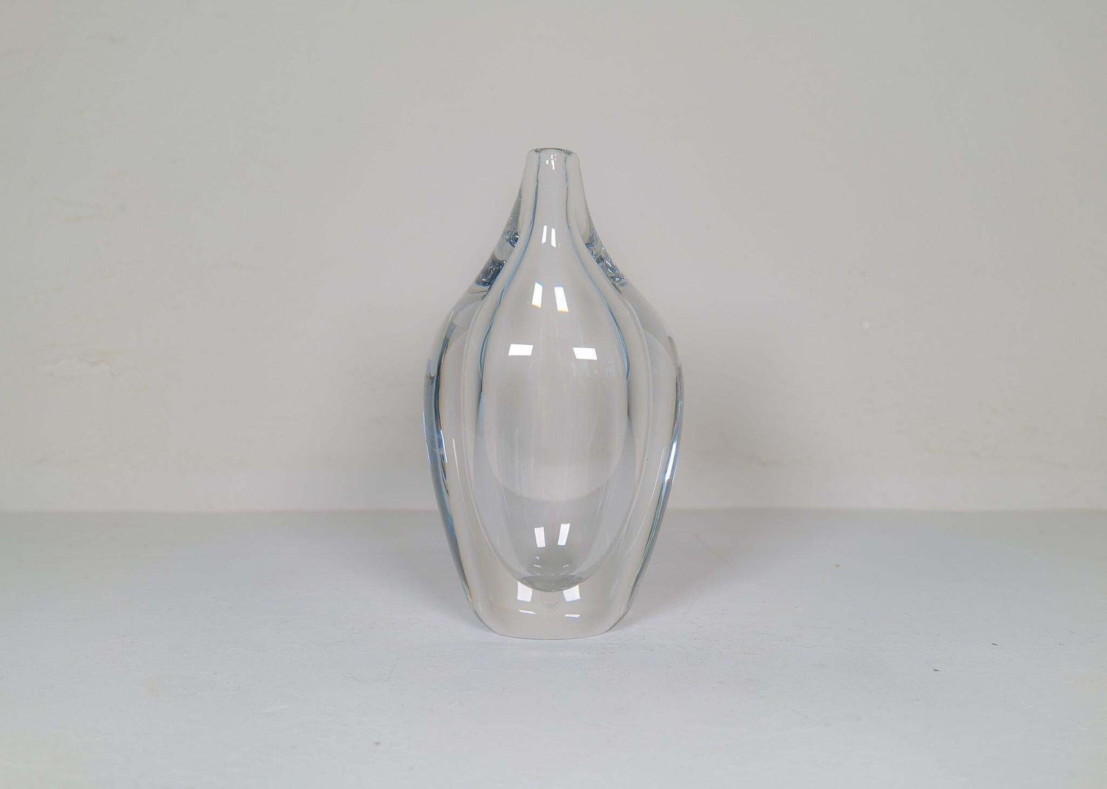 Scandinavian Modern Glass Vases Orrefors  Erika Lagerbielke, Sweden photo vinterior