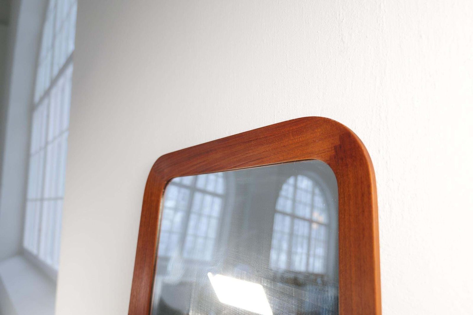 photo furniture Midcentury Modern Sculptural Wall Mirror, Teak, Crystal Glass, Glas & Trä, 1960s